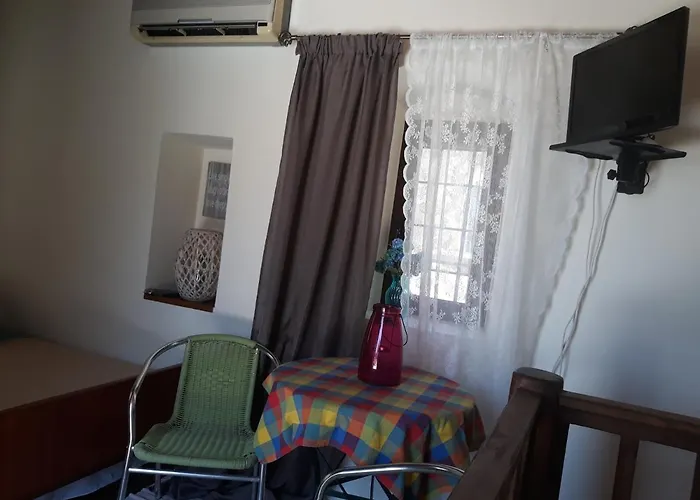 Koutouloufari Cosy Cretan Cottage