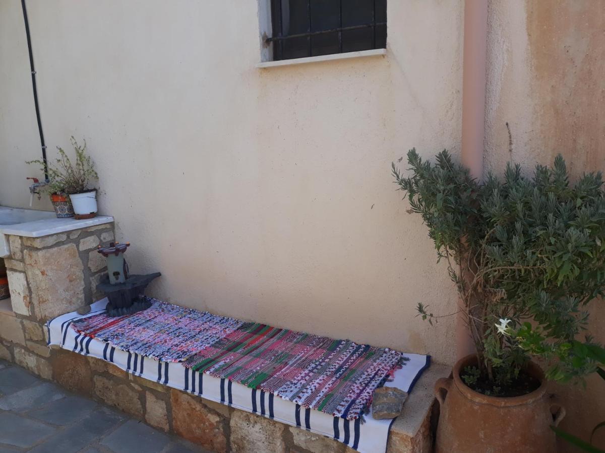 Chalet Koutouloufari Cosy Cretan Hersonissos (Crete)