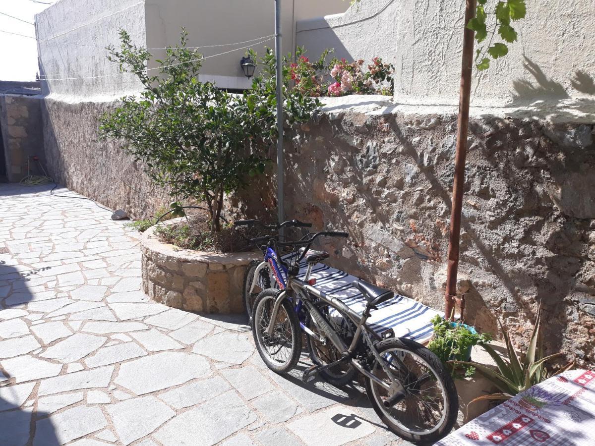 Koutouloufari Cosy Cretan Hersonissos (Crete)